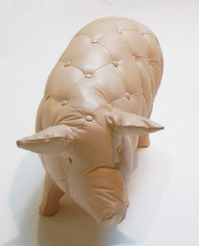 'tufted pigs' by yvonne fehling & jennie peiz