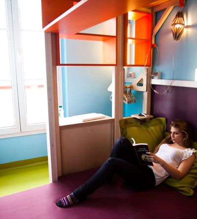 hi matic hotel paris by matali crasset: rooms