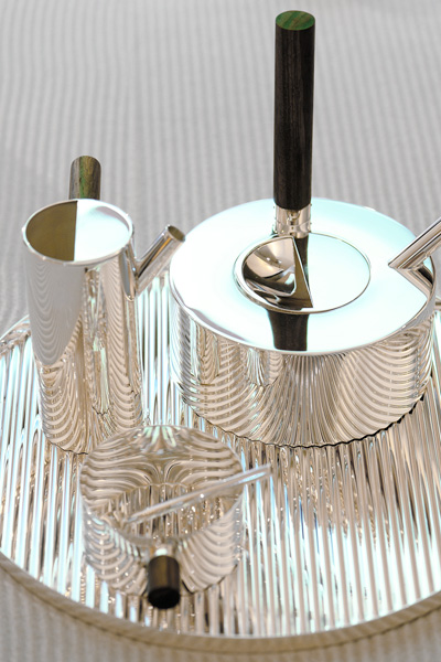 tomas alonso: silver tea set for wiener silber manufactur
