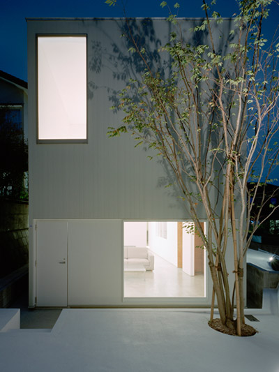 osamu tsukihashi: yagiyama guesthouse