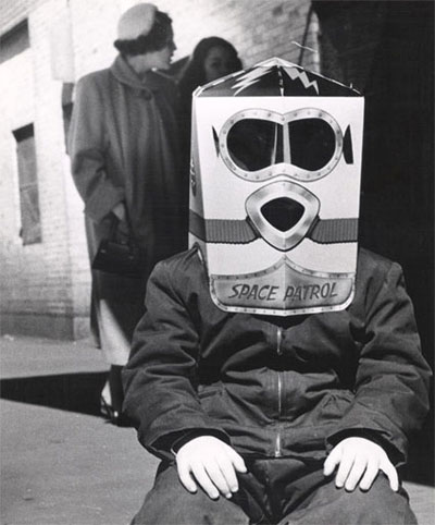 unknown weegee photography exhibition