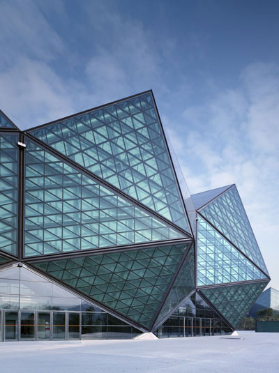 gmp architekten: universiade sports center