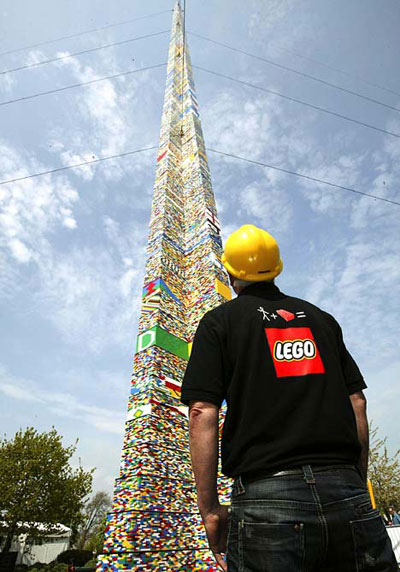 world's tallest LEGO tower record
