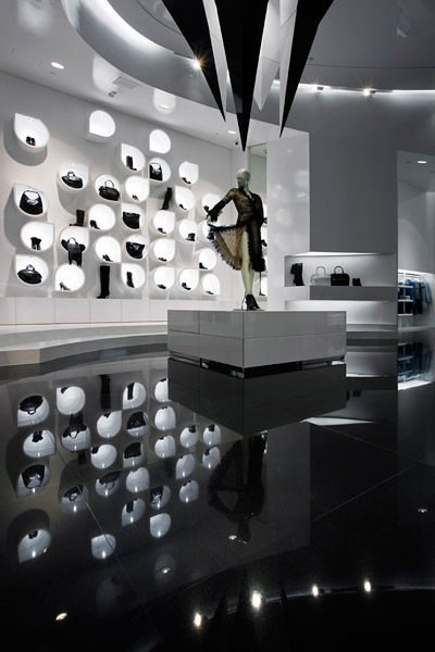 sandor gocsei + eniko korompay: capsula multibrand store