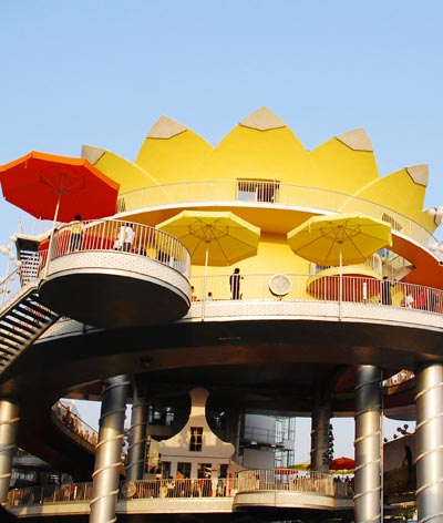 dutch pavilion at shanghai world expo 2010