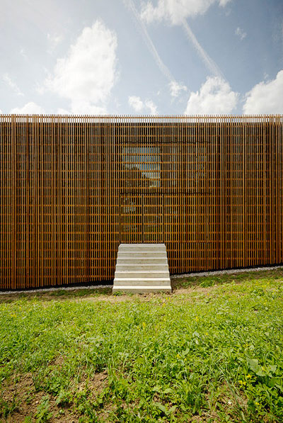 berrel berrel kräutler architekten: school extension with a sports hall