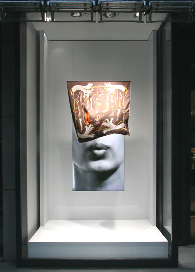 tokujin yoshioka: Maison Hermès window display