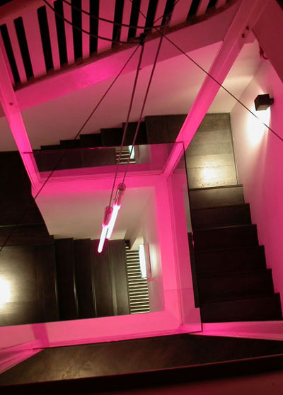 mance: 'slim' and 'spindlehog' light