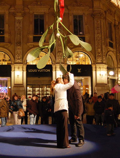 paul cocksedge: kiss