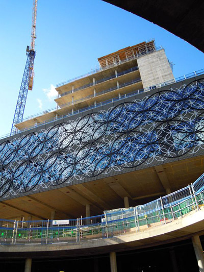 mecanoo architecten: library of birmingham celebrates top out