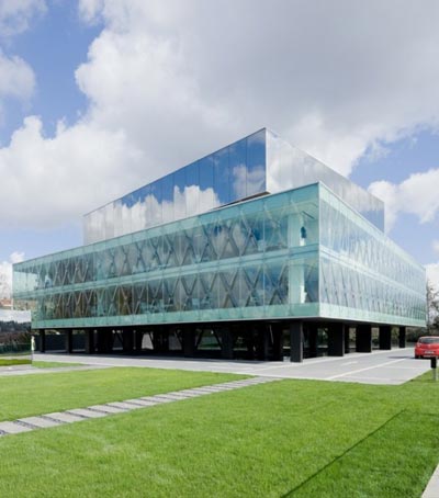 REX architecture: vakko headquarters and power media center complete