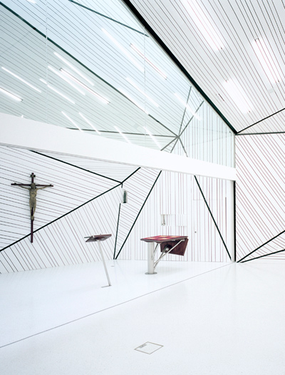 x architekten: pastoral care centre in linz