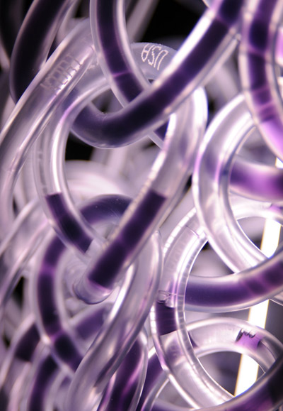 color shifting lamp by farnoosh rafaie