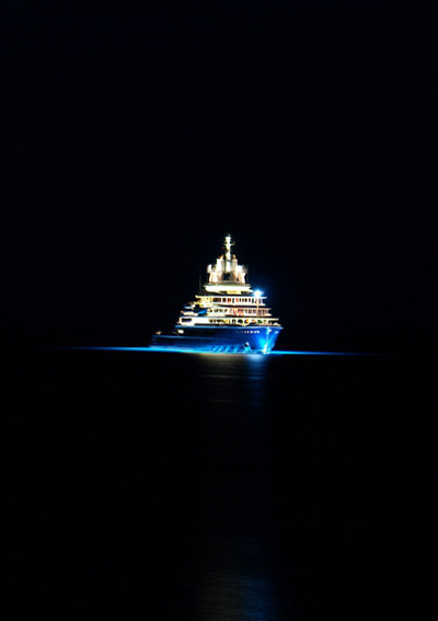 black by sherif elhage   photos capturing the absence of light