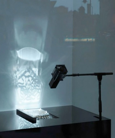 carsten nicolai: schatten loop for COS