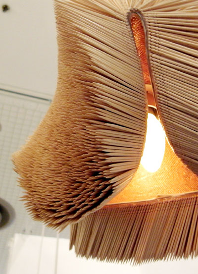 toothpick lamps 'stamen' by daisuke hiraiwa