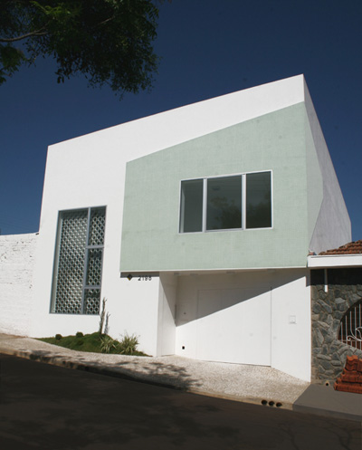 forma i: ananda clinic, sao paulo, brazil