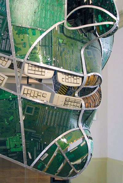 colectivo gib: recycled pcb heads