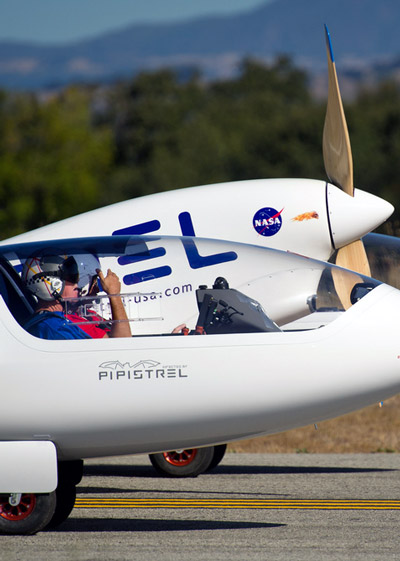 electric airplane green aviation prize by NASA