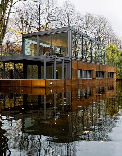 sprenger von der lippe: houseboat on the eilbek canal