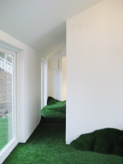 visiondivision: hill hut