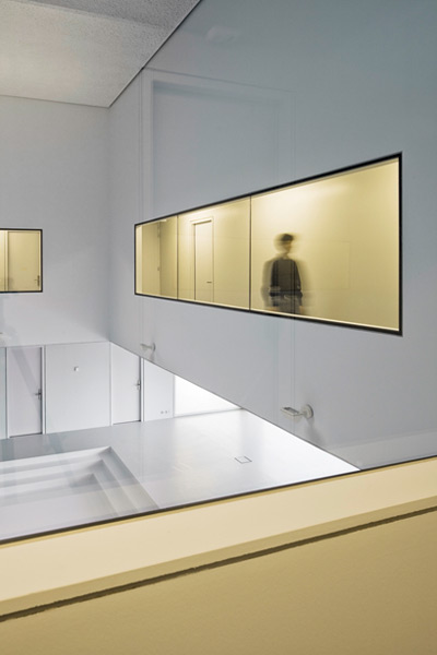 atelier kempe thill: junky hotel amsterdam