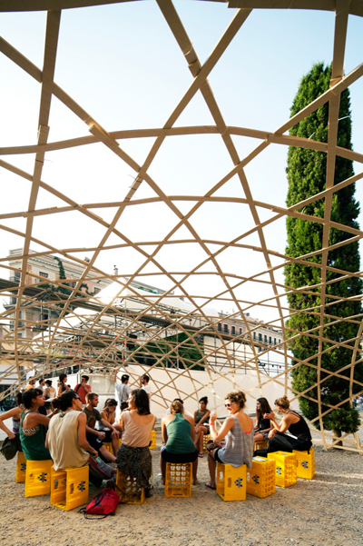 CODA barcelonatech: jukbuin pavilion