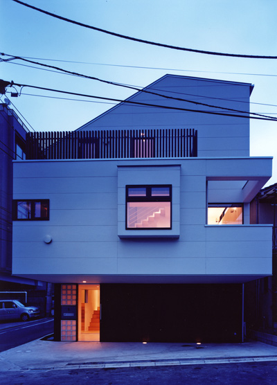 archiplace: house in kagurazaka