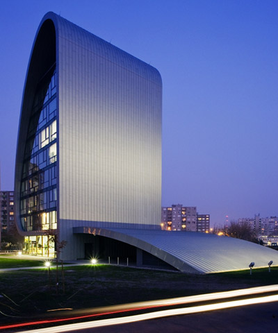 vikár & lukács architects: hungarian autoklub headquarters