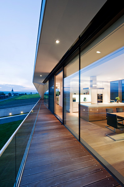 architects collective: L house