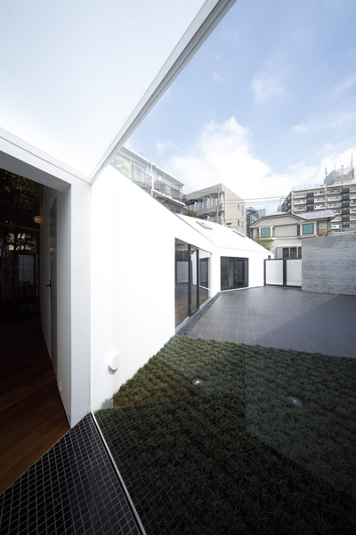 satoru hirota architects: lik house