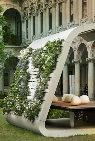 massimo iosa ghini: 'south face' installation