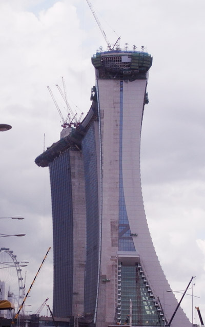 moshe safdie: marina bay sands