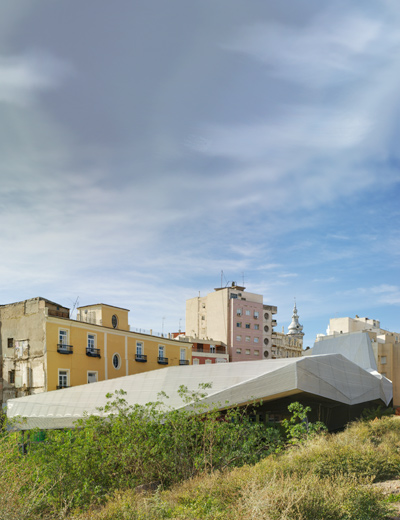 amann cánovas maruri: roof for molinete roman ruins