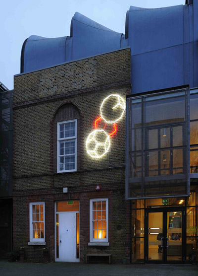 carsten nicolai: monitor