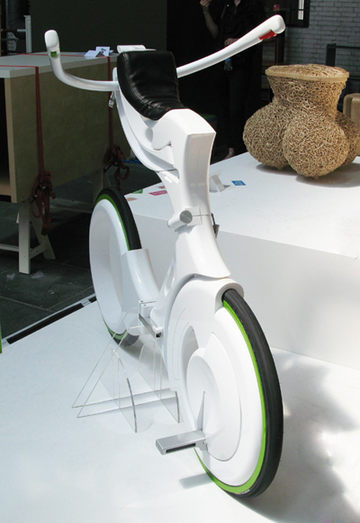 yen chi yu + cheng yu tseng + chao han lee: PCS bike