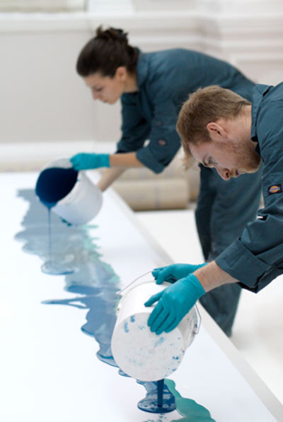 studio glithero: poured bar