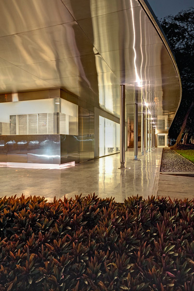 RMA architects: visitors' centre at the prince of wales museum