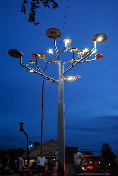 nothing design group: tree solar streetlights