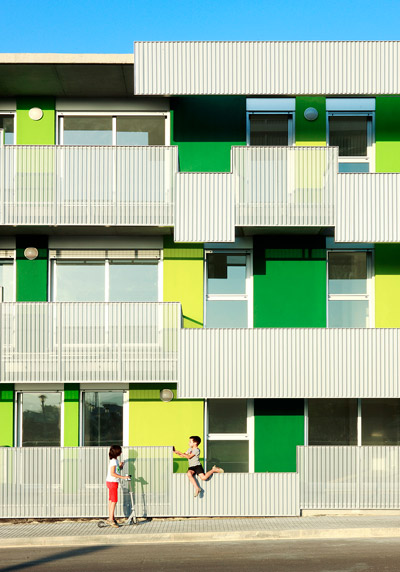 bailo + rull: 18 VPO social housing project