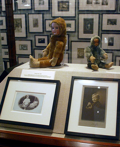 'partners   the teddy bear project' by ydessa hendeles at gwangju art biennale 2010