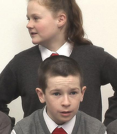 rineke dijkstra: I see a woman crying at the temporary stedelijk