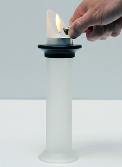 oscar diaz: tubo candle holder