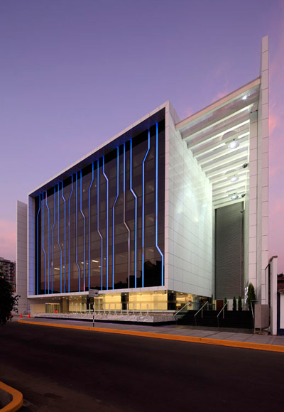 metropolis: university of the pacific