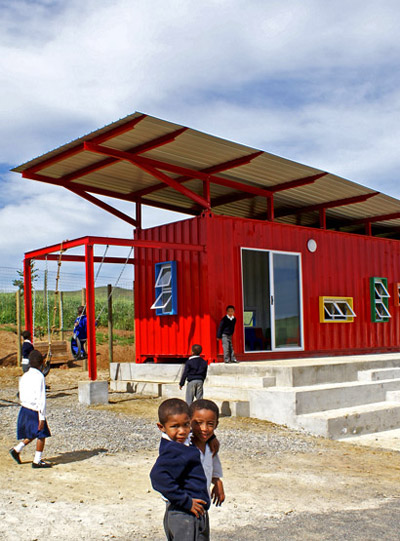tsai design studio: visserhok container classroom