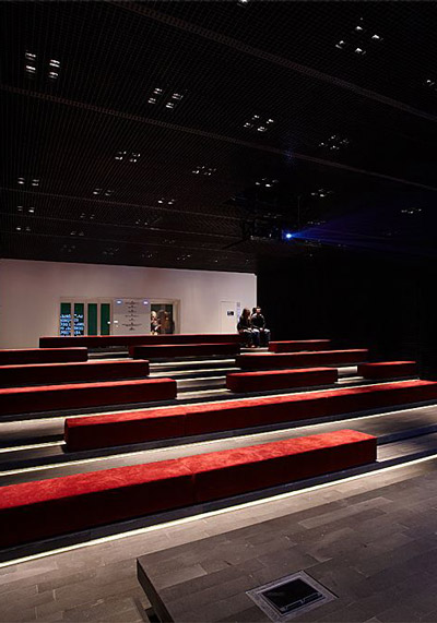 suyabatmaz demirel architects: walk in cinema, istanbul