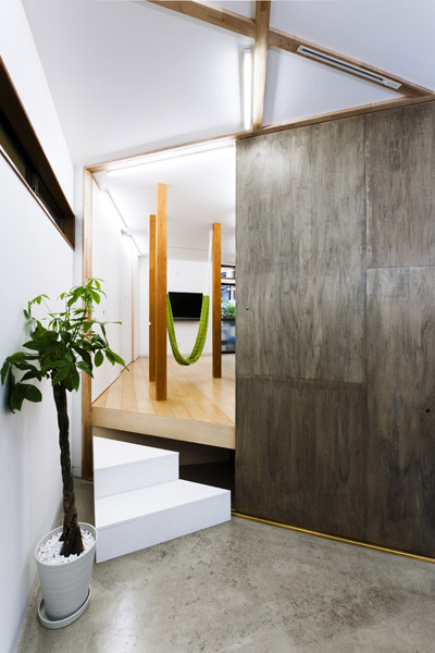 OUVI + A-asterisk: y house