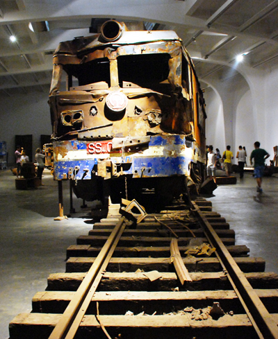 zhang huan: hope tunnel at UCCA