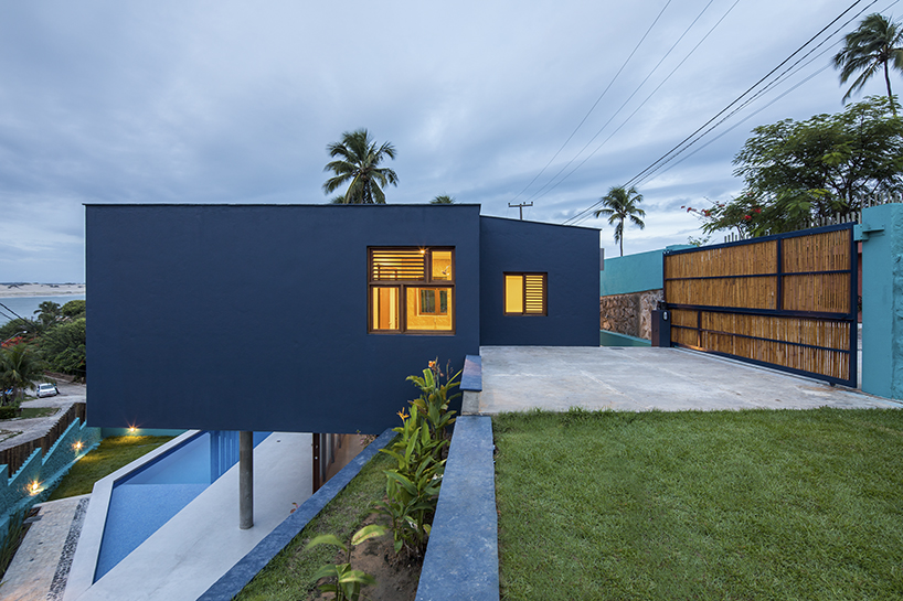these houses in brazil are painted with the hues of the sea, by vilela florez - 11
