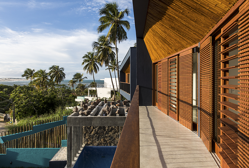 these houses in brazil are painted with the hues of the sea, by vilela florez - 9